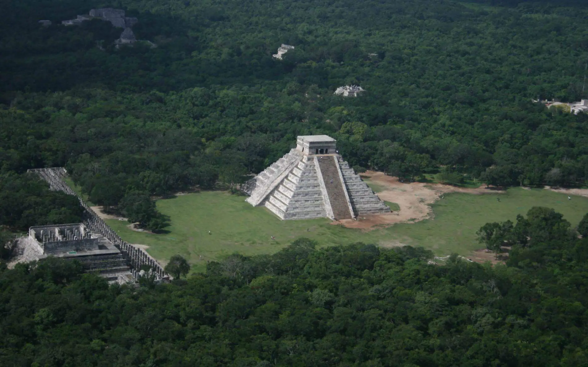 955590_Chichén Itzá Rostro Esculpido-2_web